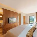 D Maris Bay Premier Suite Mountain View