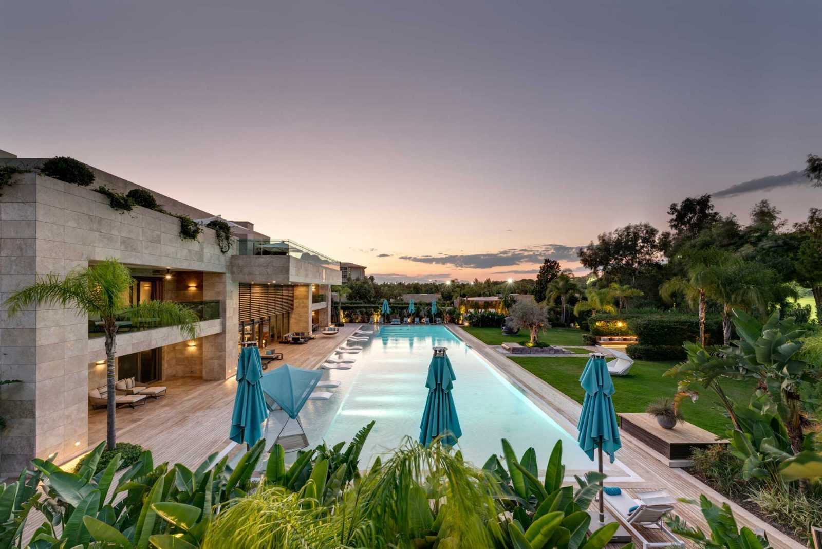 Regnum Carya Crown Villa Общий вид