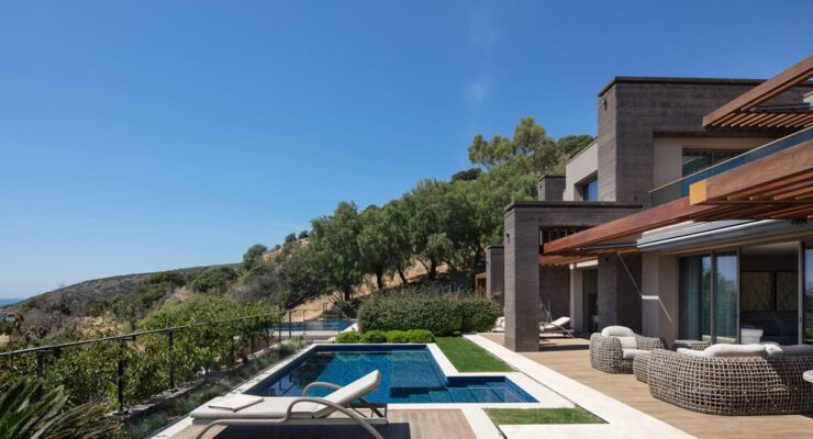 Caresse-Premiere-Residence-Private-Pool