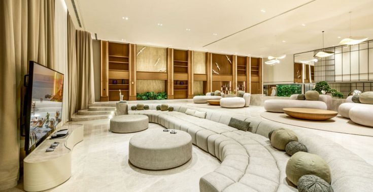 Regnum The Crown Hotel