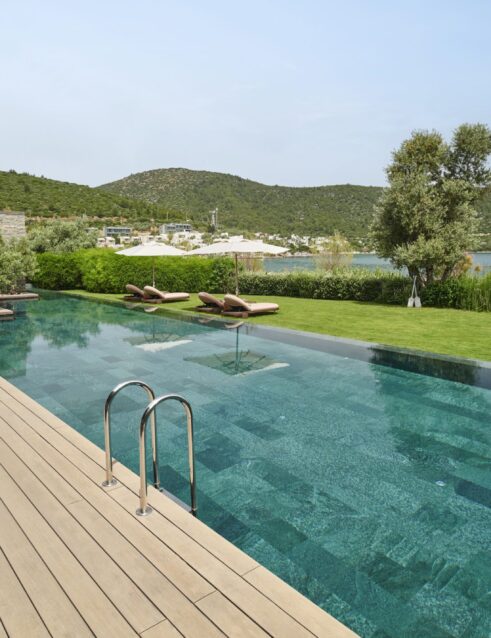 Owner Villa Voyage Torba
