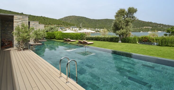 Owner Villa Voyage Torba
